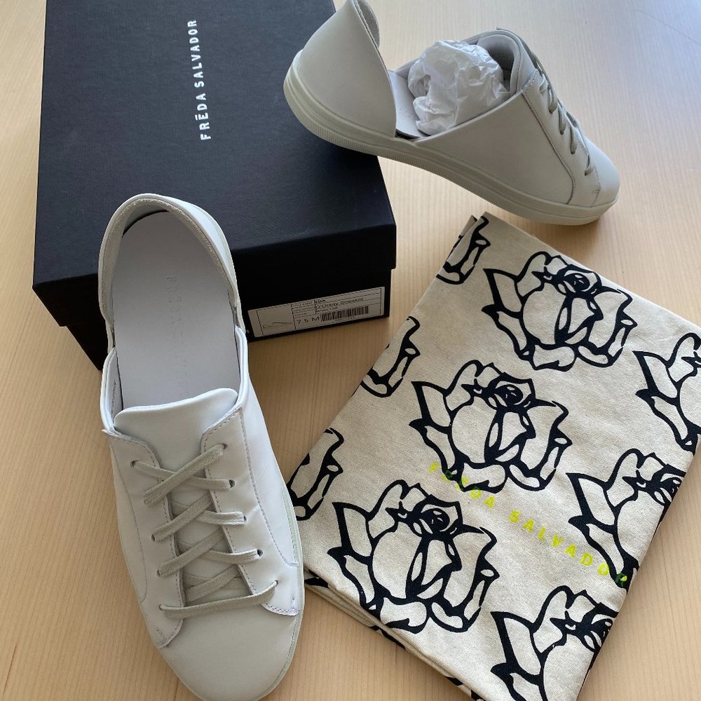 Freda Salvador Eda D'Orsay Sneaker